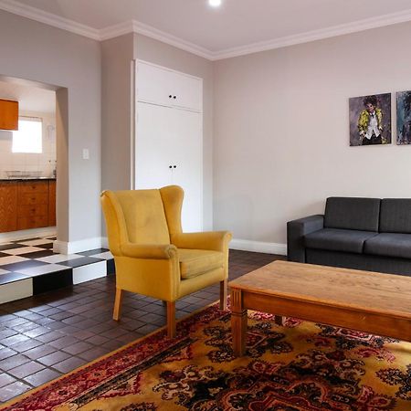 Murray Street 137 Guesthouse Pretoria Ngoại thất bức ảnh