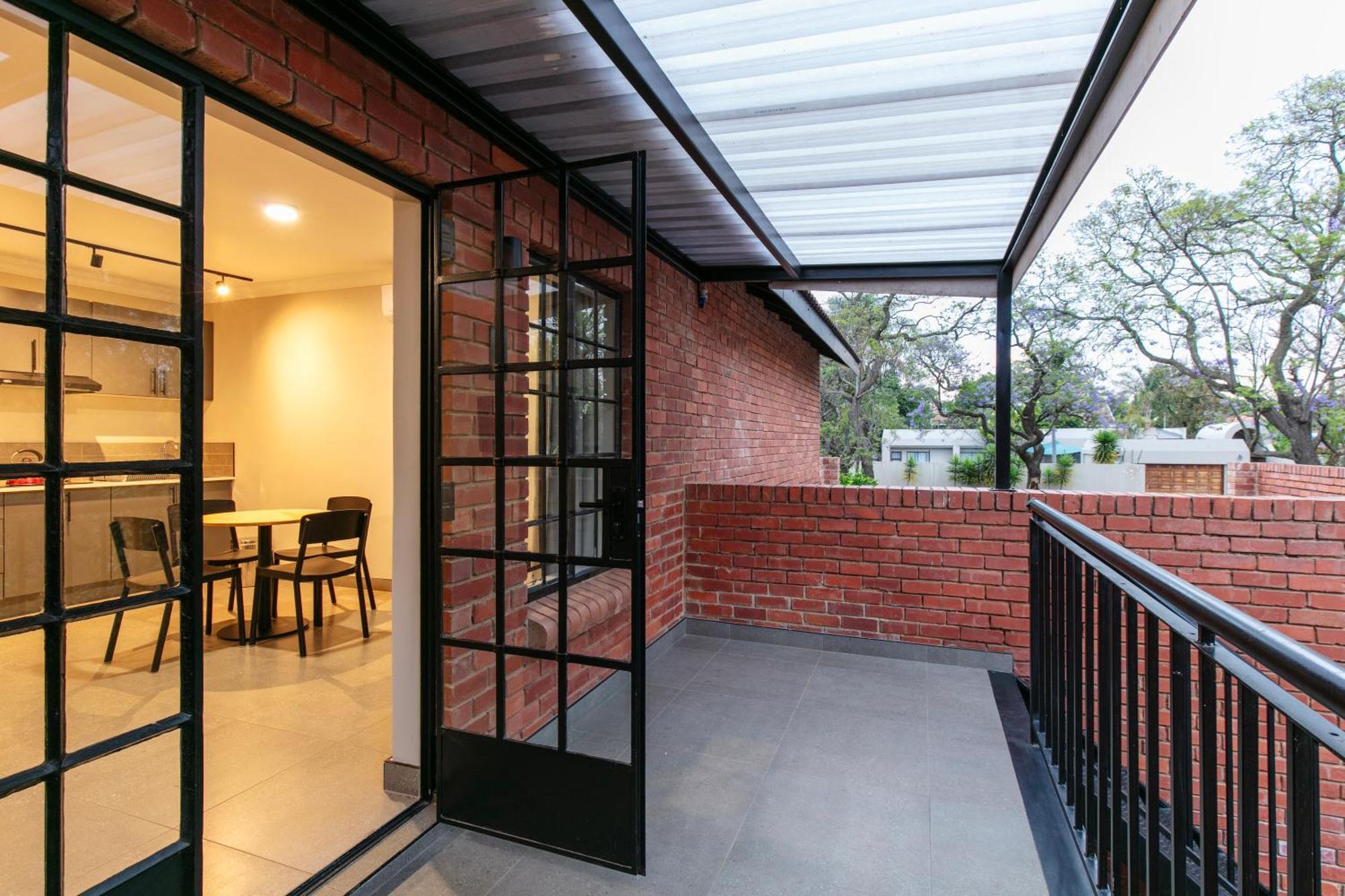 Murray Street 137 Guesthouse Pretoria Ngoại thất bức ảnh